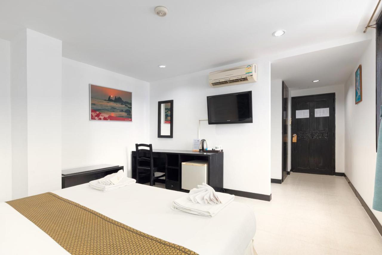 Noble House - 200 Meters Patong Beach Phuket Zimmer foto
