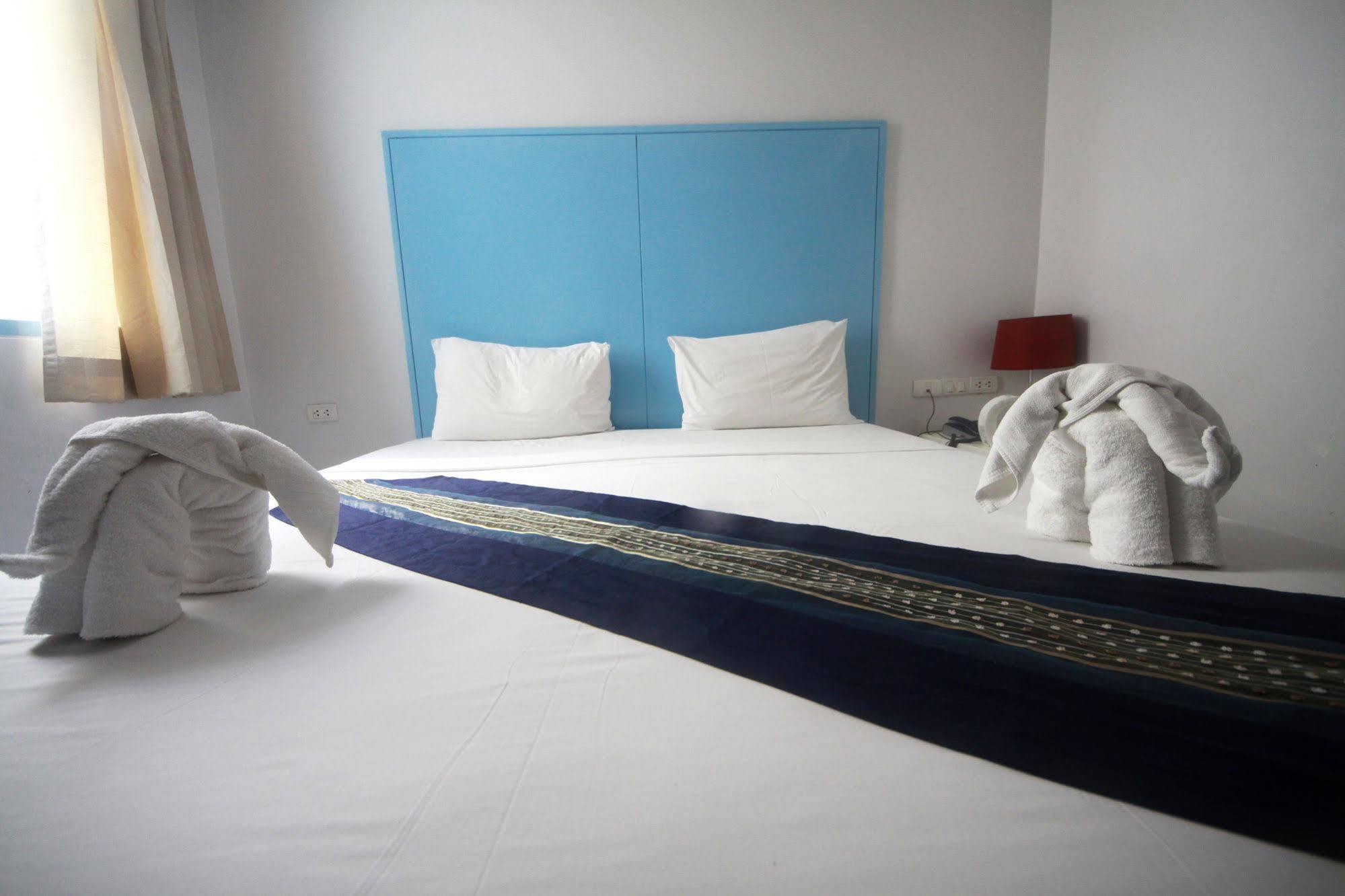 Noble House - 200 Meters Patong Beach Phuket Exterior foto